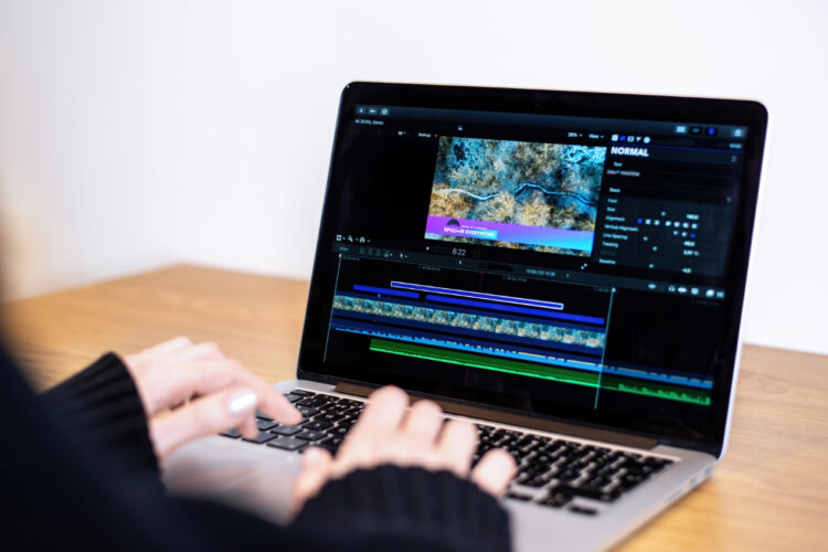 Video editing by AI